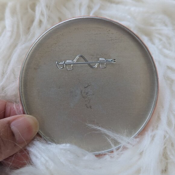 Disney Aulani Collectible Button Pin with Aloha, Mickey, and Bear - Picture 2 of 2